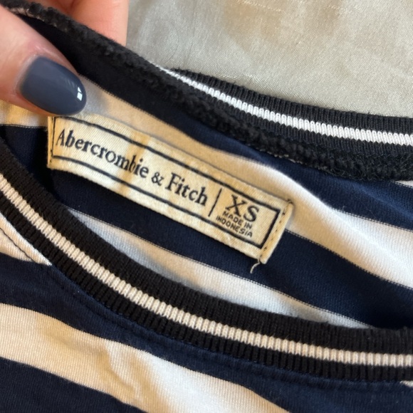 Navy blue and white striped summer t-shirt dress - Picture 4 of 4